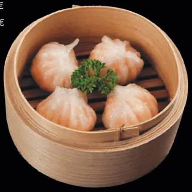 Ha cao crevettes en panier vapeur